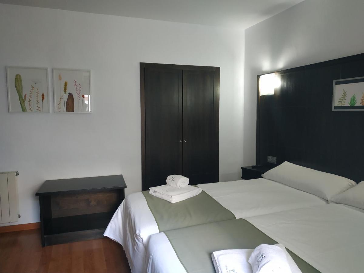 Hostal Esencia De Azahar Cordoba Luaran gambar